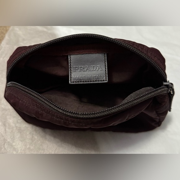 Prada AUTHENTIC Tessuto Nylon Plum Purple Logo Triangle Pouch Makeup Bag - Picture 12 of 16